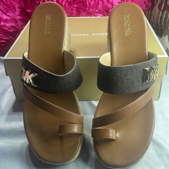 Michael Kors Women's SIDNEY MID Wedge Sandals, MK SIG SEMI LUX, Size 9 M, Brown - Picture 3 of 11